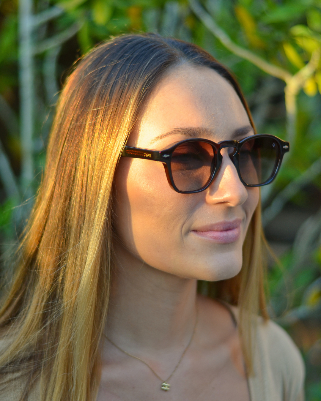 Maritaca | Marrom